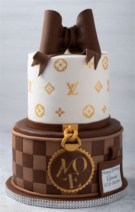 white louis vuitton cake|happy birthday louis vuitton cake.